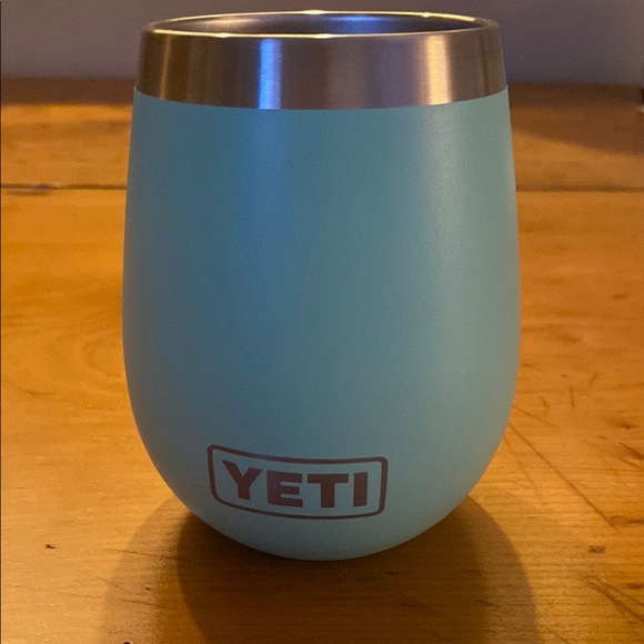 Yeti 10 Ounce Wine Tumbler - Picture 1 of 4